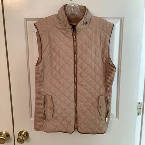 Cute quilted fall vest with soft furry lining.